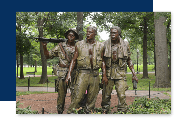 3 soldiers-statue